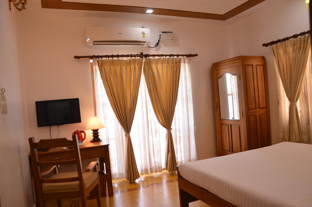เคาร์ส ชาบรอล อะ เฮอริเทจ โฮเต็ล บาย เดอะ ซี Hotel ปอนดิเชอรี ห้อง รูปภาพ